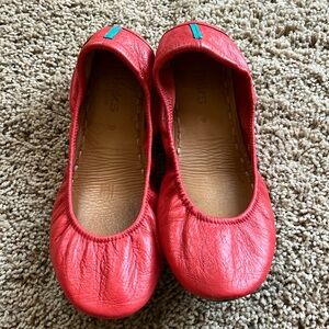 Coral tieks